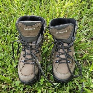 Womens Lowa Hiking boot